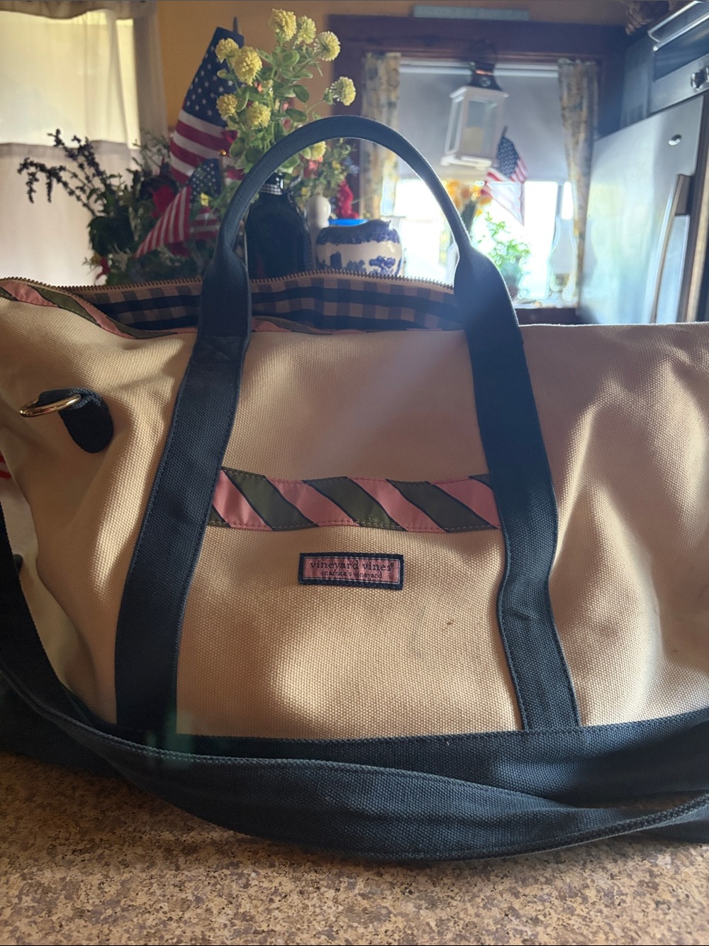 Vineyard Vines Canvas Weekender Bag in Beige and Black